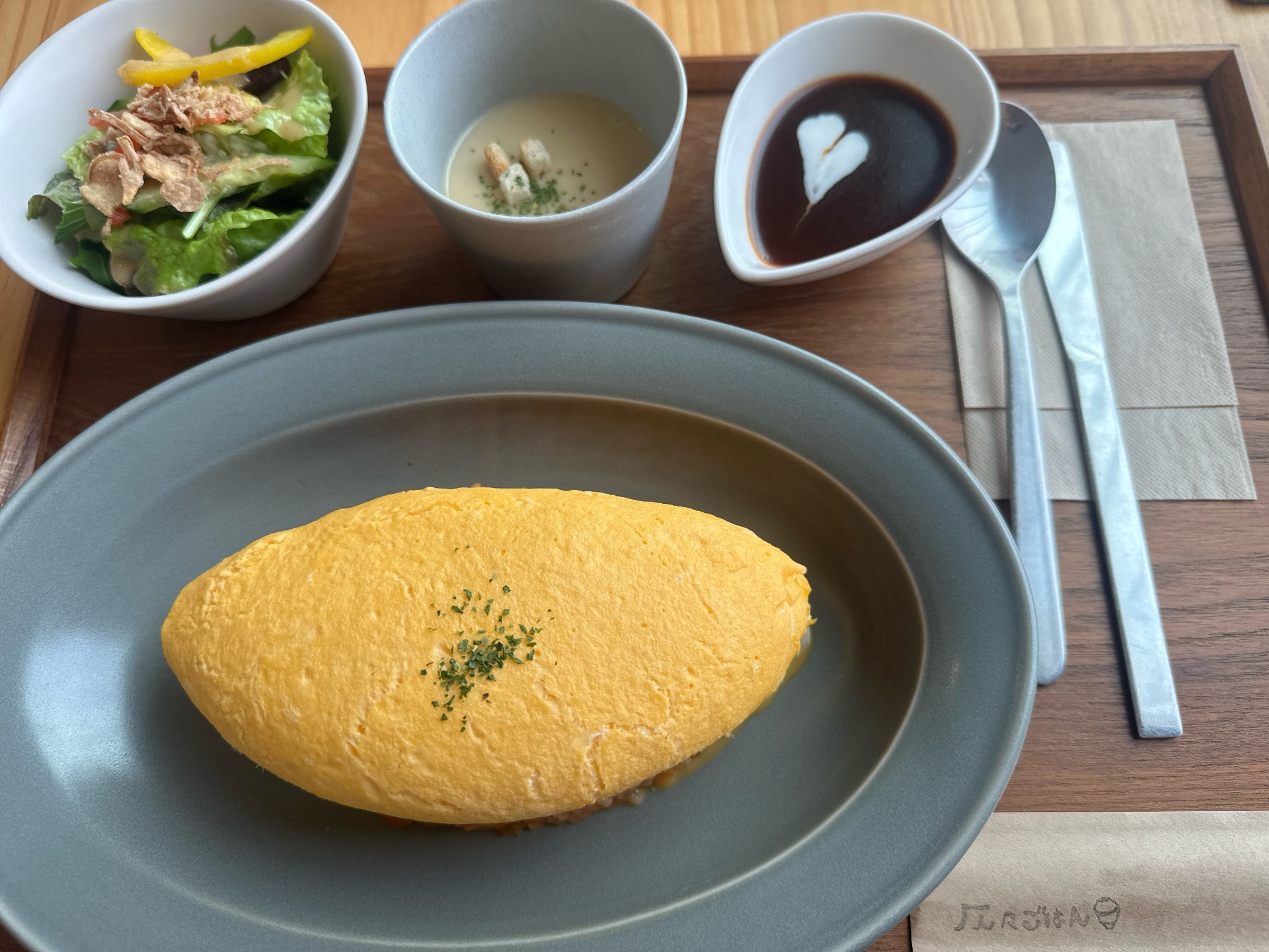 【香椎店】ふわとろオムライス♡【スタッフブログ】