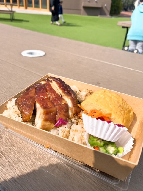 【香椎店】千早で食べる絶品ローストチキン🍗【スタッフブログ】