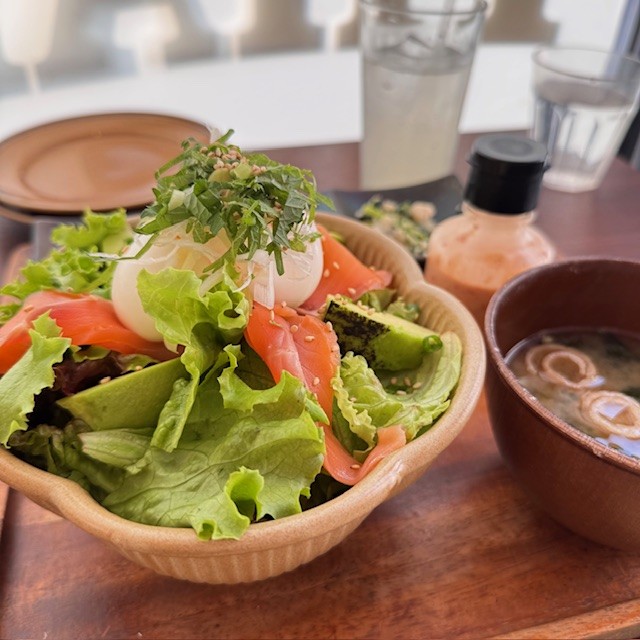 【太宰府店】色合い完璧！ポキ丼《大名》